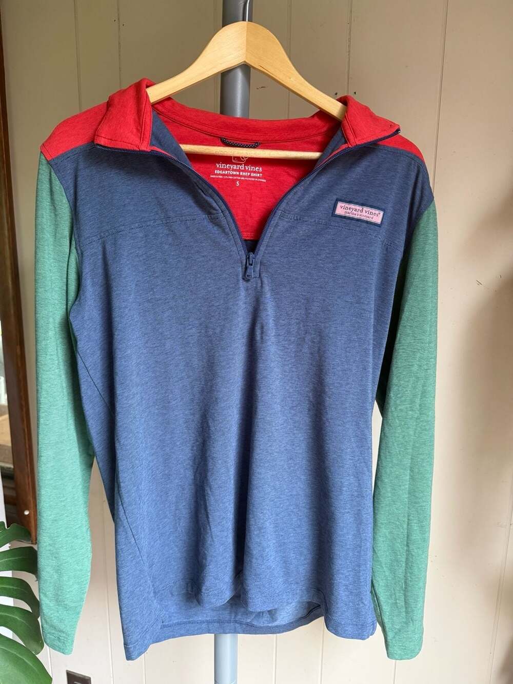 Vineyard Vines Edgartown Shep Blue Green Red
